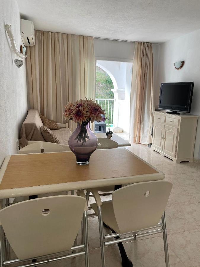 Apartamentos Torres Cardona กาลายองกา ภายนอก รูปภาพ