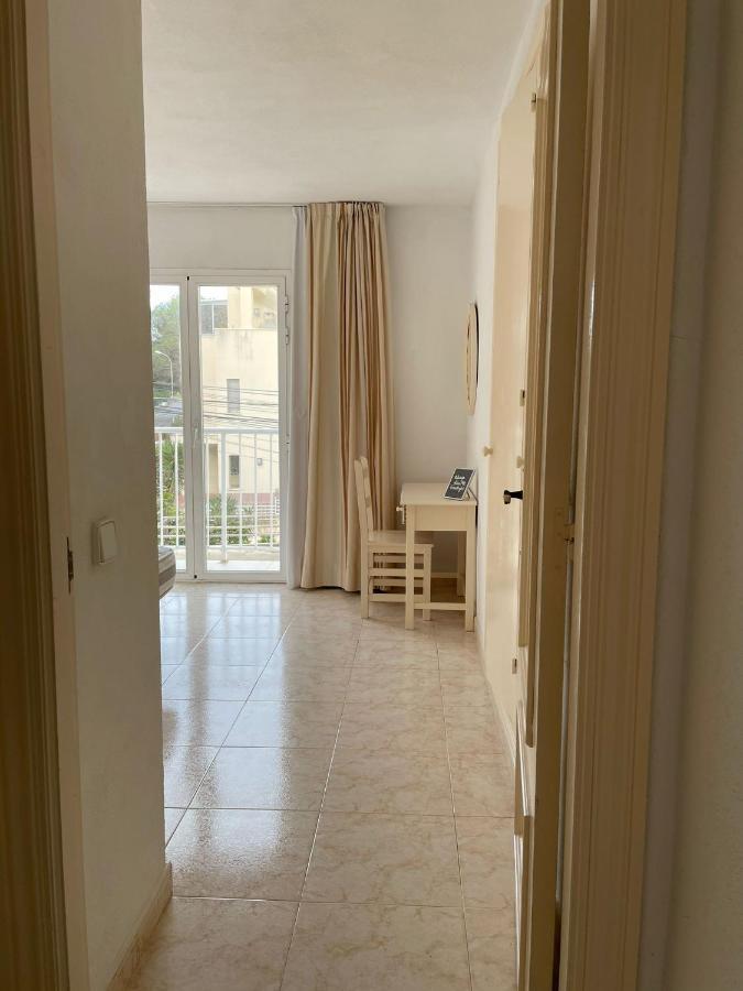 Apartamentos Torres Cardona กาลายองกา ภายนอก รูปภาพ