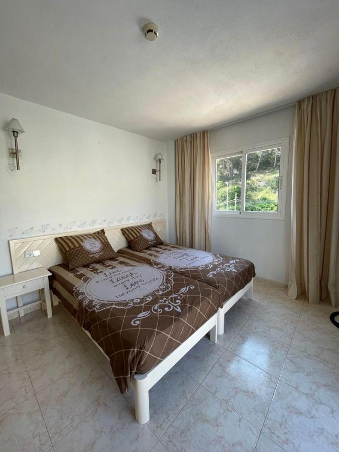 Apartamentos Torres Cardona กาลายองกา ภายนอก รูปภาพ